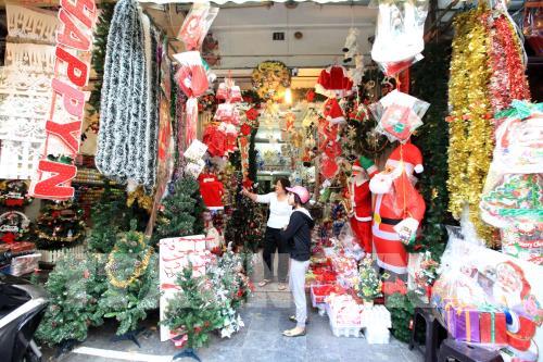 Rộn ràng không khí Giáng sinh trên khắp mọi miền đất nước