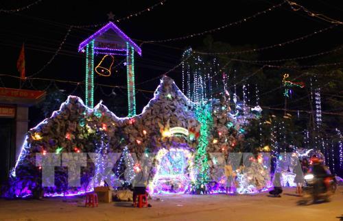 Rộn ràng không khí Giáng sinh trên khắp mọi miền đất nước