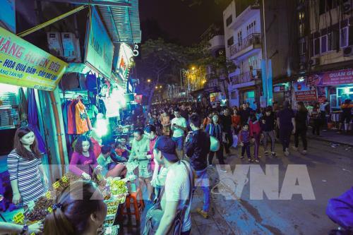 Hà Nội nhộn nhịp đón Giáng sinh