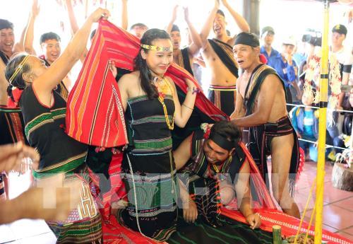 Độc đáo những nghi lễ truyền thống của đồng bào dân tộc Tây Nguyên