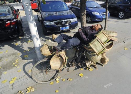 Những dáng ngủ cho thấy việc gì cũng có thể xảy ra