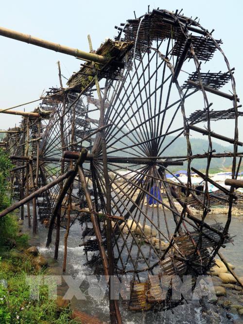 Khách du lịch thập phương "ùn ùn" đến với bản Nà Khương, tỉnh Lai Châu