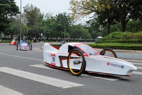 Những chiếc xe độc và lạ tại cuộc thi lái xe tiết kiệm nhiên liệu Honda 2017