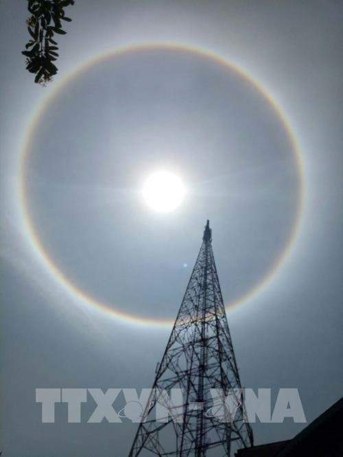 Xuất hiện quầng mặt trời lạ ở Thừa Thiên - Huế