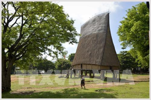 Nhà Rông - Biểu tượng đẹp về sự trường tồn của cộng đồng buôn làng