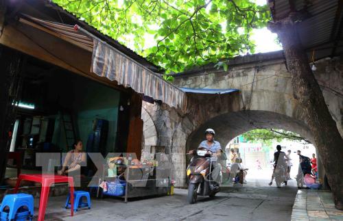 Hà Nội đục thông 127 vòm cầu trăm năm tuổi trên phố Phùng Hưng