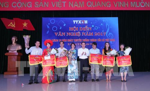 Những hình ảnh đẹp nhất tại Hội diễn văn nghệ TTXVN năm 2017