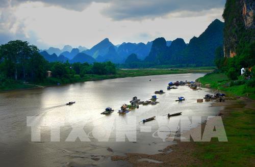 Chùm ảnh đẹp về các điểm du lịch, di tích lịch sử nổi tiếng xứ Thanh