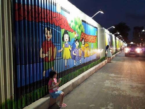 Độc đáo con đường tranh 3D dài nhất Việt Nam