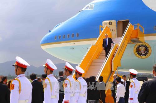 Tổng thống Donald Trump đã đến Đà Nẵng