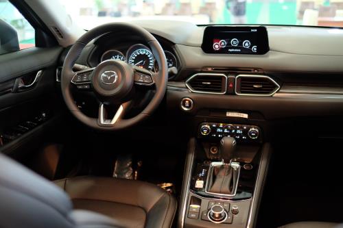 Cận cảnh mẫu Mazda CX-5 phiên bản 2018 lắp ráp trong nước mới ra mắt