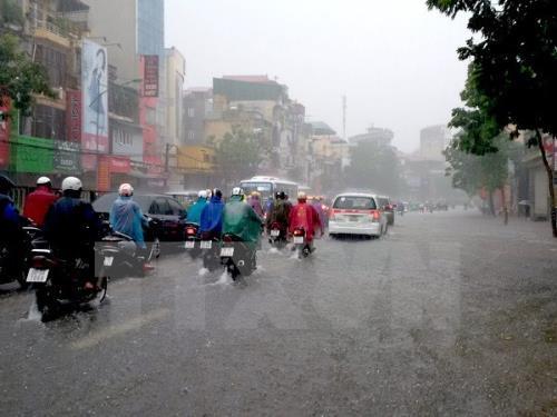 Dự báo thời tiết hôm nay 18/4: Miền Bắc trời mưa rét