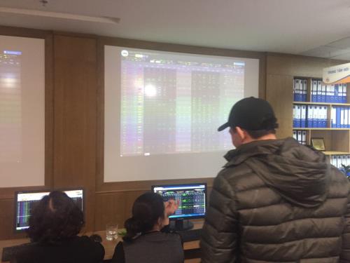 Danh mục cổ phiếu cần quan tâm hôm nay 5/12