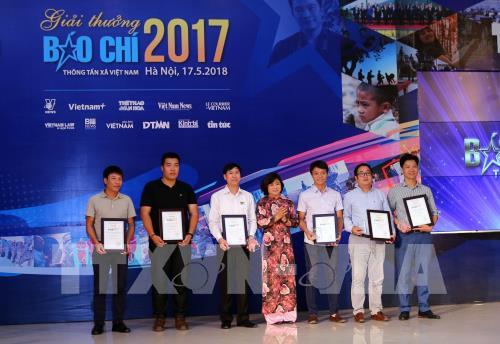 Lễ trao Giải báo chí Thông tấn xã Việt Nam 2017