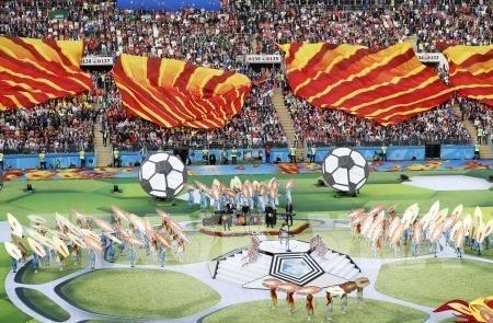 Lễ khai mạc World Cup 2018 ngắn gọn mà sâu lắng