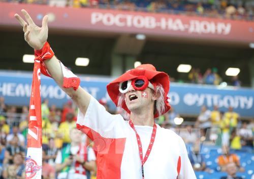 Những bóng hồng xinh đẹp “thiêu cháy” World Cup 2018