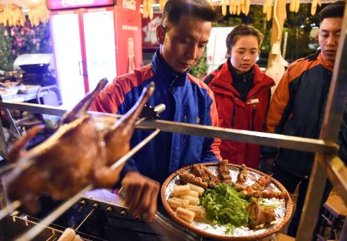 Ngất ngây sắc hướng dương vàng giữa mây trời Tây Bắc