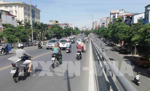 Mưu sinh ngày nắng nóng ở Hà Nội