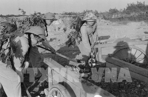 Kỷ niệm 50 năm chiến thắng Đồng Lộc và tưởng niệm 10 liệt sỹ thanh niên xung phong