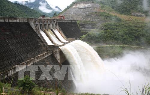 Bộ Công Thương thông tin về việc thuỷ điện Đắk Mi xả lũ