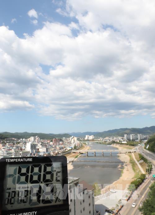 Hàn Quốc giảm giá điện trong điều kiện thời tiết nắng nóng - Ảnh 1.