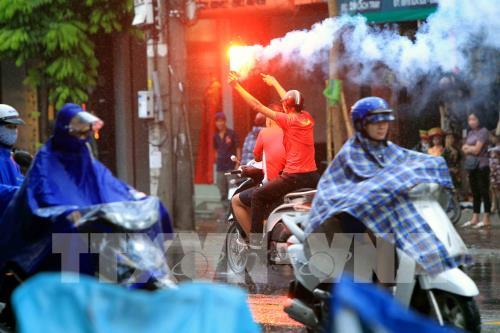 Hàng triệu trái tim chung một nhịp đập cổ vũ Đội tuyển Olympic Việt Nam