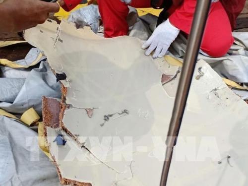 Những hình ảnh đầu tiên về vụ rơi máy bay của Lion Air