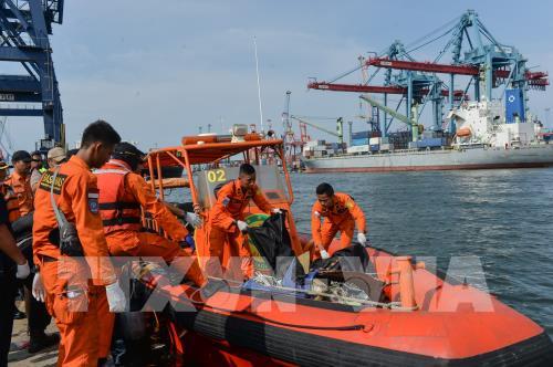 Những hình ảnh đầu tiên về vụ rơi máy bay của Lion Air