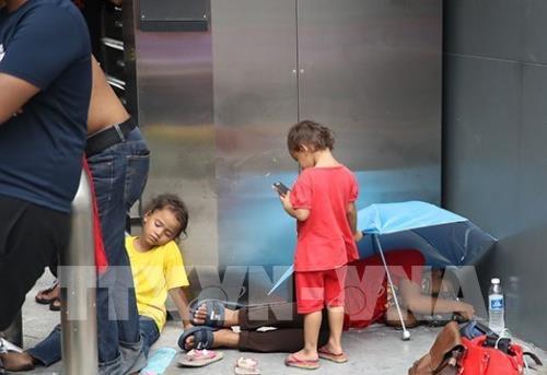 Cổ động viên Malaysia mệt mỏi vì mua vé trận Malaysia-Việt Nam