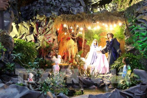 Nhộn nhịp không khí giáng sinh trên cả nước