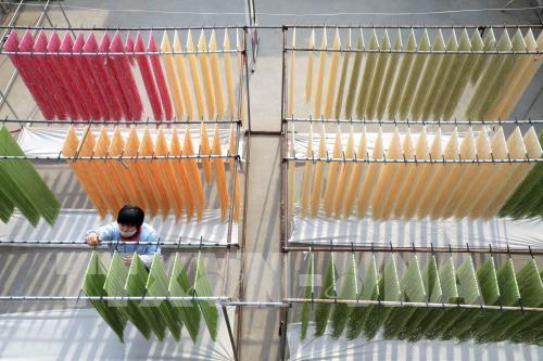 Mục sở thị sợi mì nhiều màu sắc làm từ rau quả tự nhiên