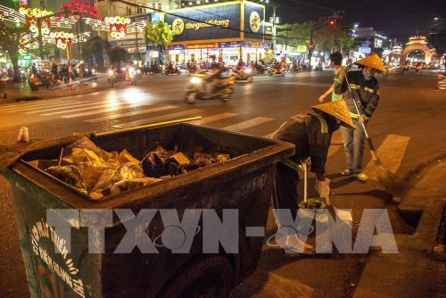 Những công nhân vệ sinh đô thị không đón Giao thừa