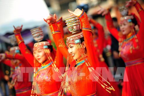 Thế giới tưng bừng đón Tết Nguyên đán Kỷ Hợi