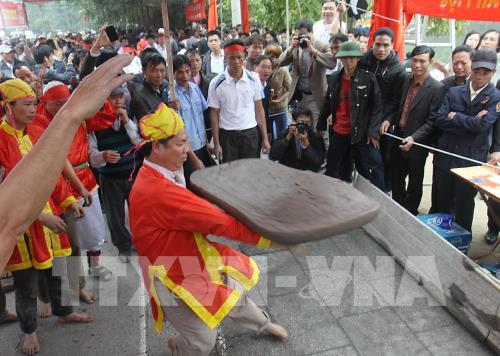 Pháo đất, trò chơi dân gian có từ lâu đời của vùng Đồng bằng Bắc Bộ