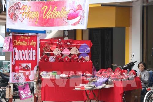 Nhà bán lẻ  "tung chiêu" kích cầu sức mua dịp Valentine 14/2