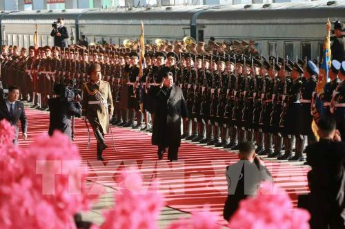 Chủ tịch Triều Tiên Kim Jong-un khởi hành tới Hà Nội bằng tàu hỏa