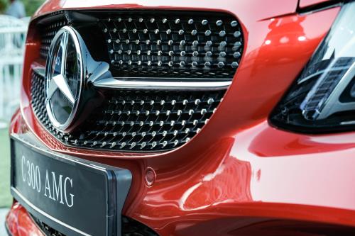 Cận cảnh Mercedes-Benz C-Class nâng cấp vừa ra mắt thị trường Việt