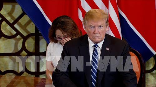 Cuộc gặp một-một giữa Tổng thống Mỹ Donald Trump và Chủ tịch Triều Tiên Kim Jong-un