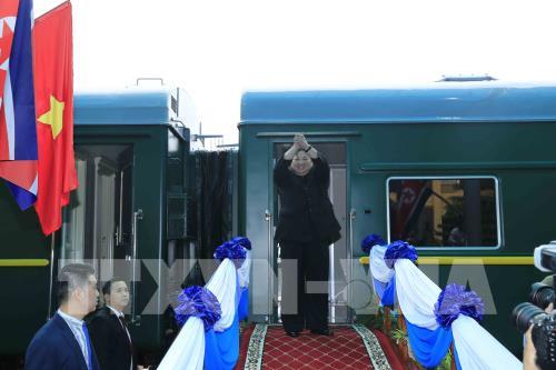Lễ tiễn Chủ tịch Triều Tiên Kim Jong-un tại ga Đồng Đăng