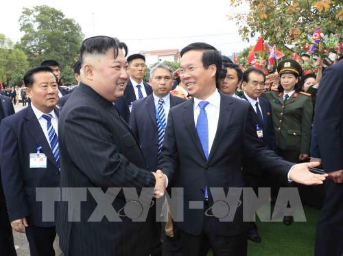 Lễ tiễn Chủ tịch Triều Tiên Kim Jong-un tại ga Đồng Đăng