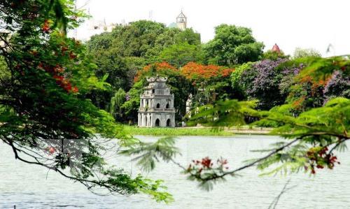 OANA 44: Phong cảnh thành phố Hà Nội