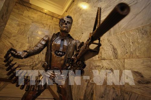 Độc đáo bộ sưu tập tác phẩm điêu khắc từ phế thải kim loại