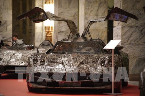 Độc đáo bộ sưu tập tác phẩm điêu khắc từ phế thải kim loại