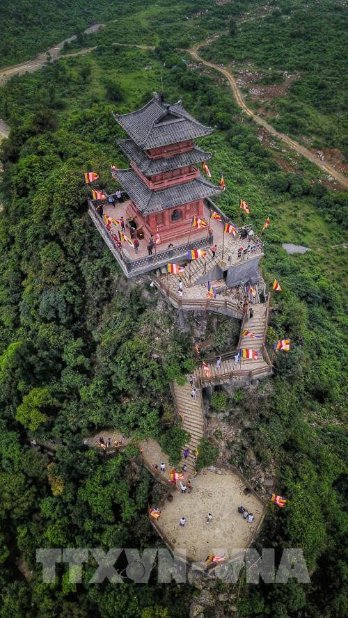 Vẻ đẹp Chùa Ngọc ở Trung tâm Văn hóa Phật giáo Tam Chúc