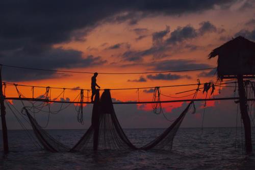 Gian nan nghề đóng đáy hàng khơi