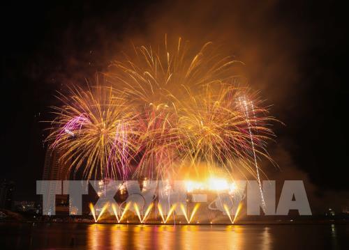 Khai mạc Lễ hội pháo hoa Quốc tế Đà Nẵng 2019