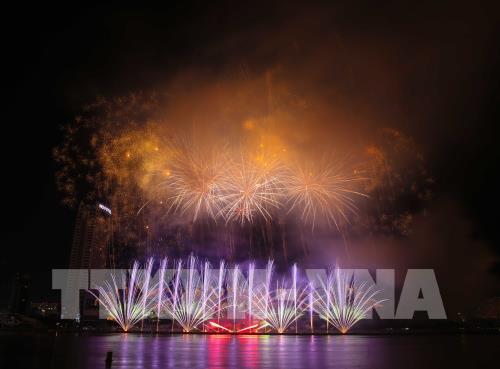 Khai mạc Lễ hội pháo hoa Quốc tế Đà Nẵng 2019