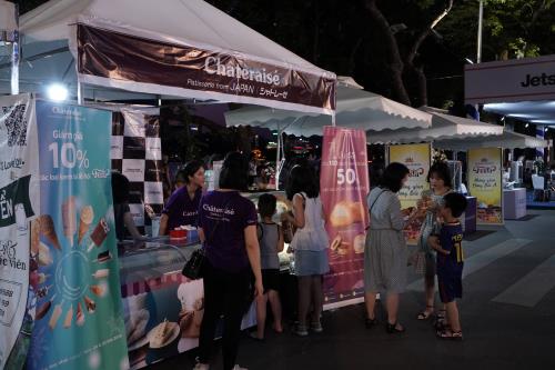 Ấn tượng không gian Đông Bắc Á tại Vietnam Airlines Festa tháng 6