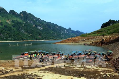 Nét truyền thống của đồng bào dân tộc Dao nơi ngã 3 sông Đà