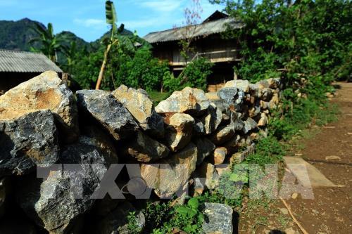 Nét truyền thống của đồng bào dân tộc Dao nơi ngã 3 sông Đà